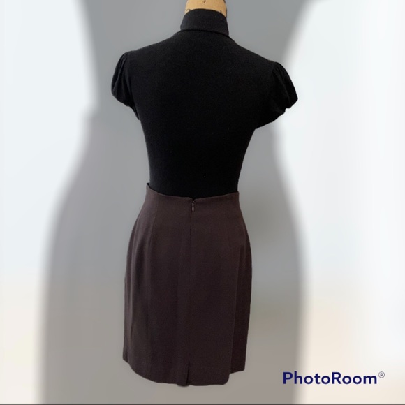 🐥 2/$30 Vintage 70’s high-waisted brown worsted wool skirt! - Picture 5 of 7